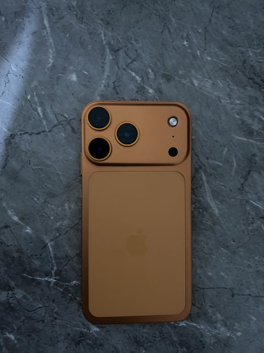 Iphone XR 17 Pro idiyal srochna