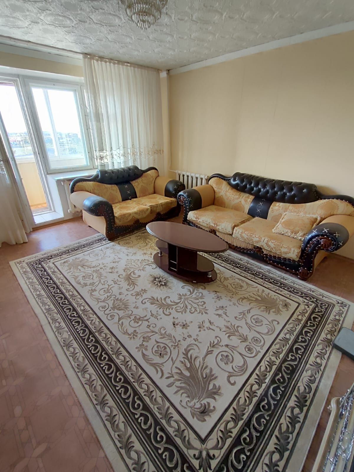 Продам 3 х комн квар. 7-15, 4 этаж.