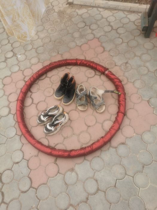 Отдам даром вещи разные