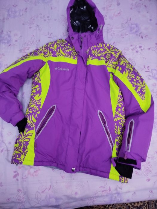 Продается куртка женская