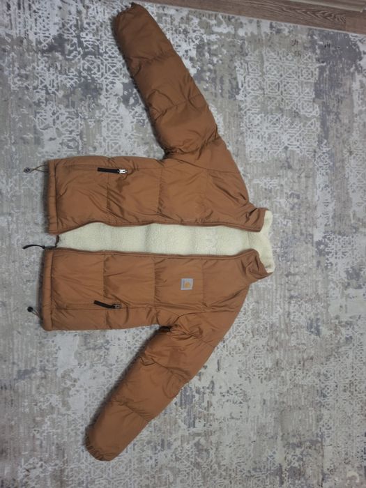 Продаю новую зимнюю куртку Carhartt