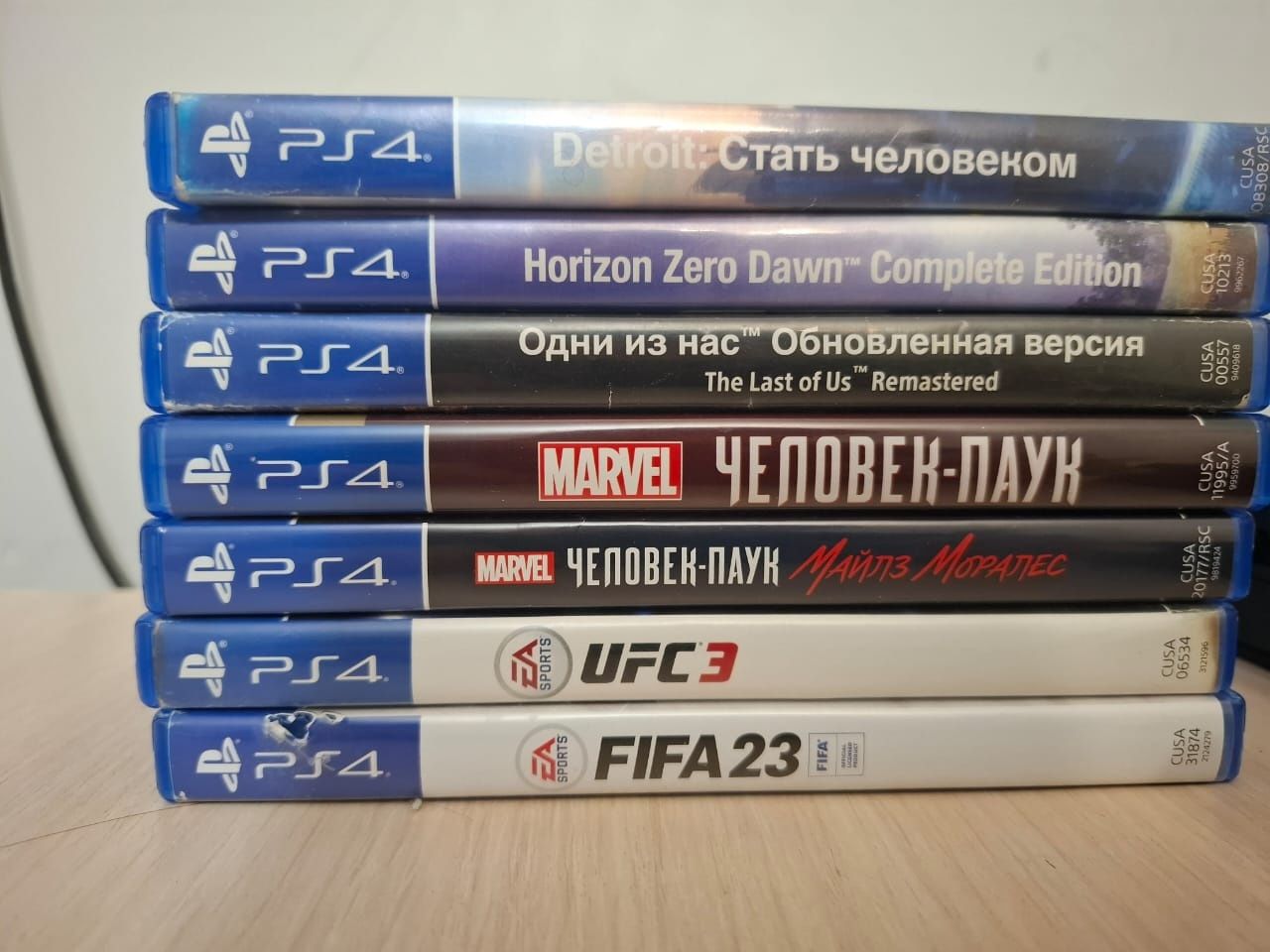 Продаётся приставка PS4