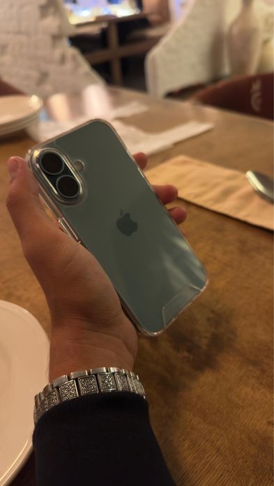 Айфон 16, 128гб, 100% емкость Новый