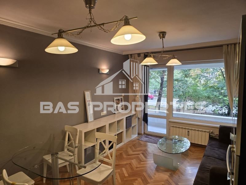 3-стаен в София-Гео Милев площ 74