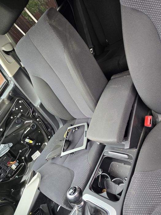 Interior vw passat b6 brec scaune banchete fete usi plafon