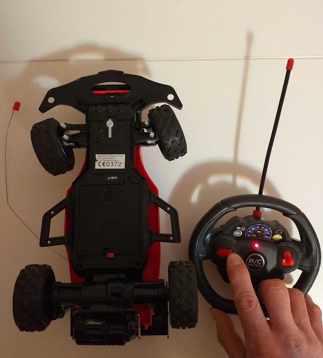 Masinuta  cu telecomanda buggy raliu off road, masina teleghidata