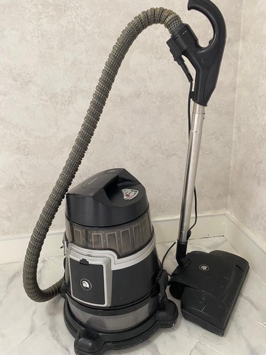 Продам пылесос робоклин roboclean