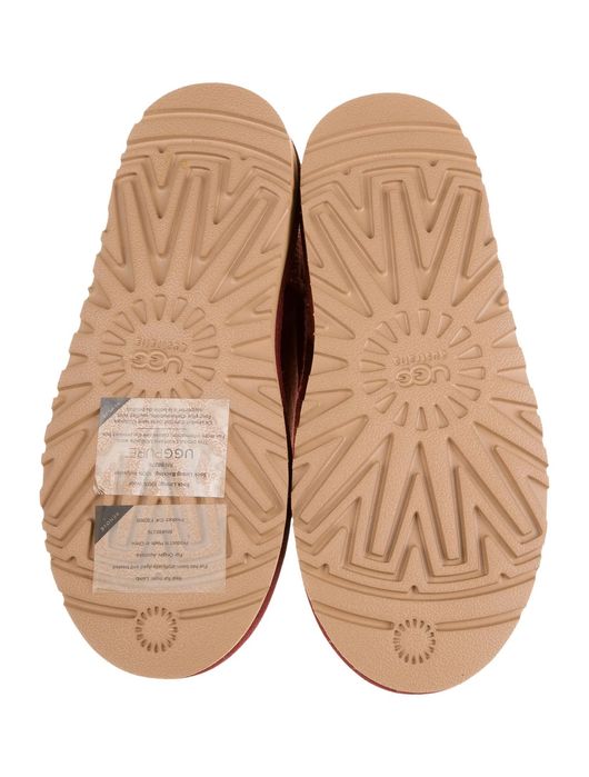 Cizme UGG SUA piele intoarsa rosii rosu marimea 35.5 - 36 - 799 RON