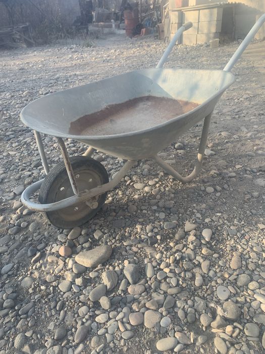 Тачка -тележка садовая