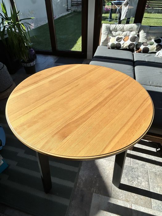 Masa rotunda Ikea