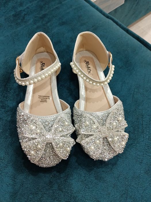 Туфли детские новые