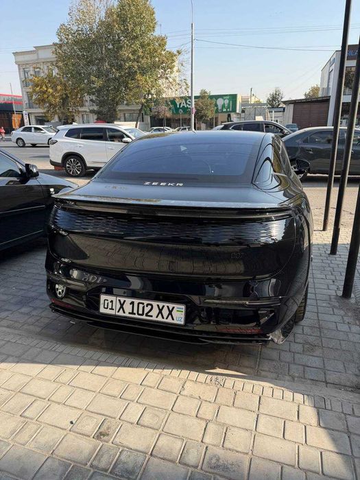 Продам свой Zeekr 007 PERFOMANCE