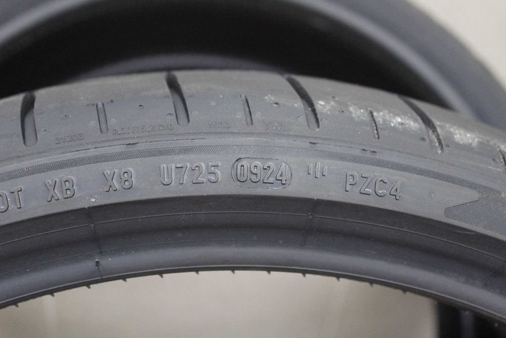 245/30-20 и 305/30-20 гуми Pirelli Lamborghini