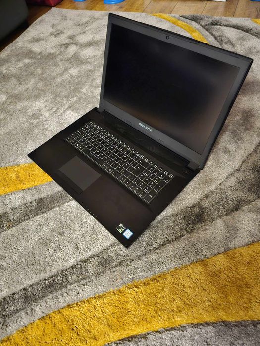 Laptop gaming Gigabyte