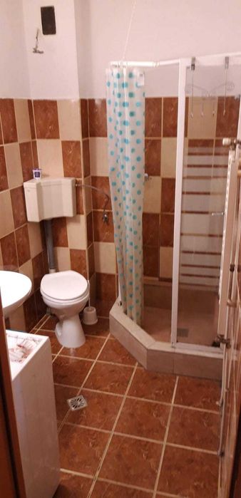 Garsonieră de închiriat