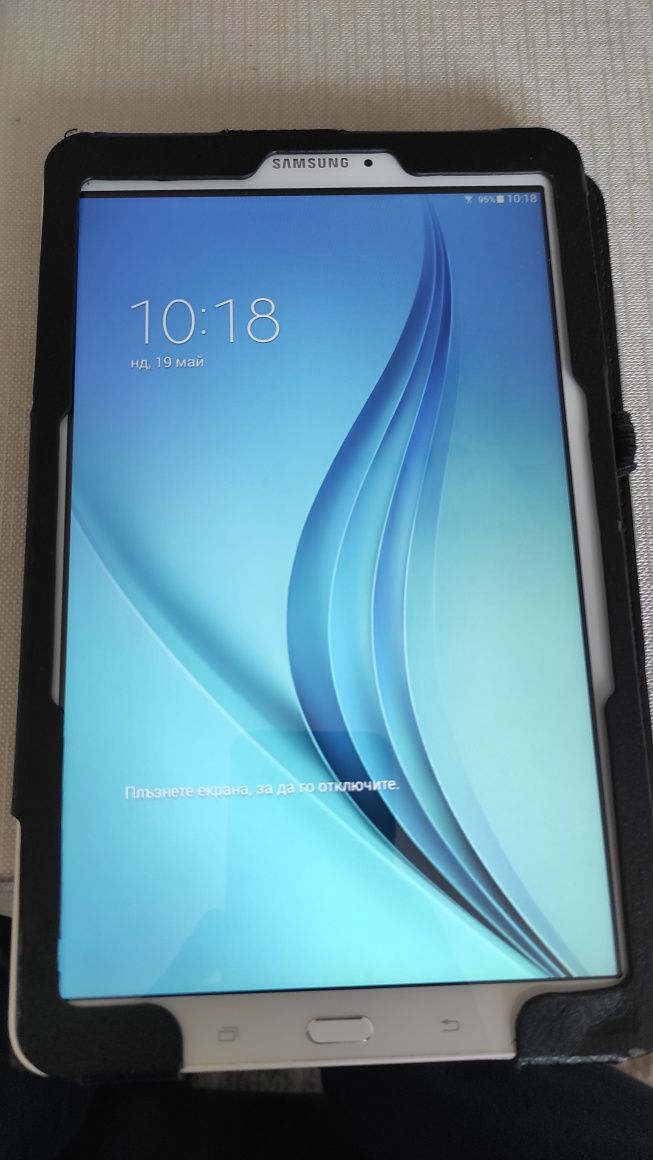 Таблет Samsung Galaxy tab E 9.6"