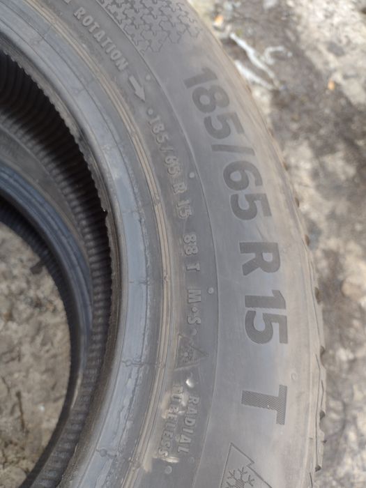 Почти нови 2бр.185/65/15 Continental TS870 dot3721
