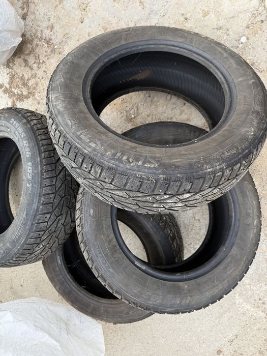 Продаются зимние шины