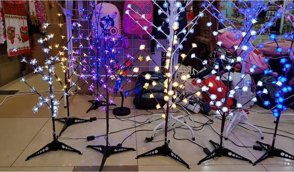 ЛЕД дръвчета 60, 90 см  Топло/синьо бяло шарено