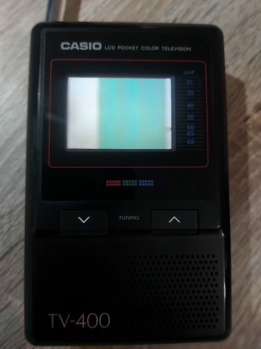 Televizor portabil Casio, pentru colectionari