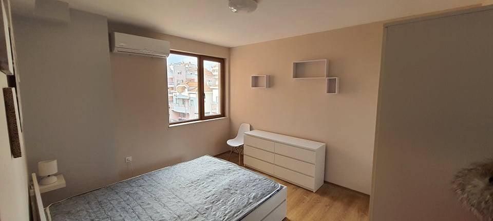 Дава се под наем Двустаен апартамент в Варна, Бриз - 50 кв.м за 600 € - Снимка #3