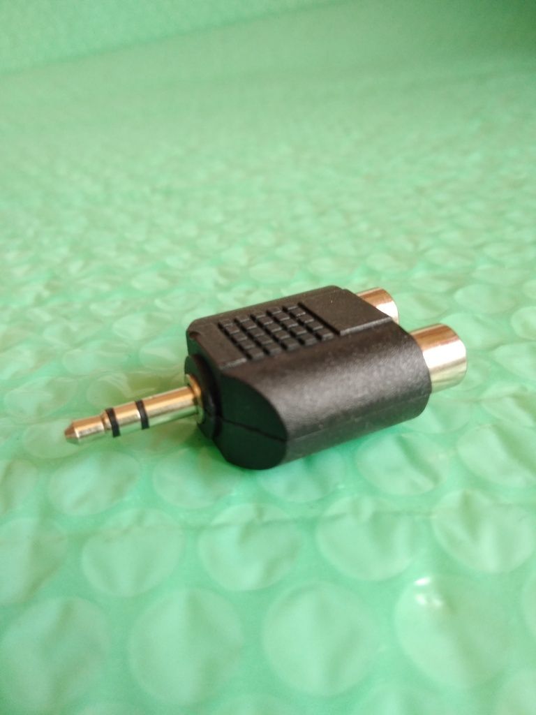 Adaptor mufa audio video (L-R) la mufa jack