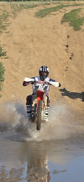 Honda CRF 450 full cross – hobby bike, perfect întreținut!