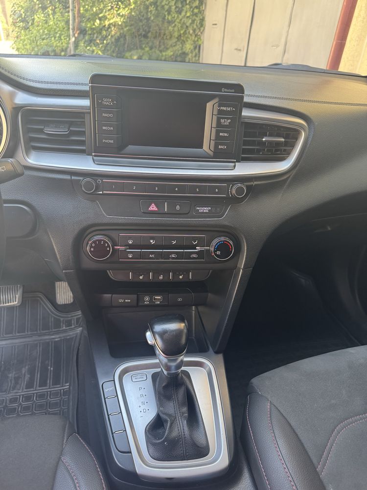 Kia ceed universal 2019