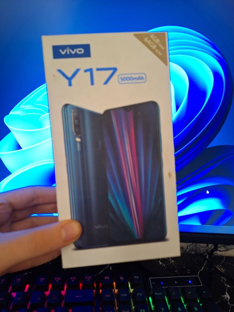 Vivo y17 , в хорошем состоянии