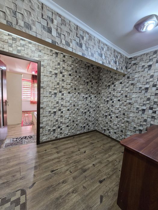 Срочно Продаётся 3х комнатная  квартира