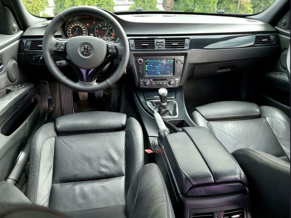 BMW e90 2.0d M pachet