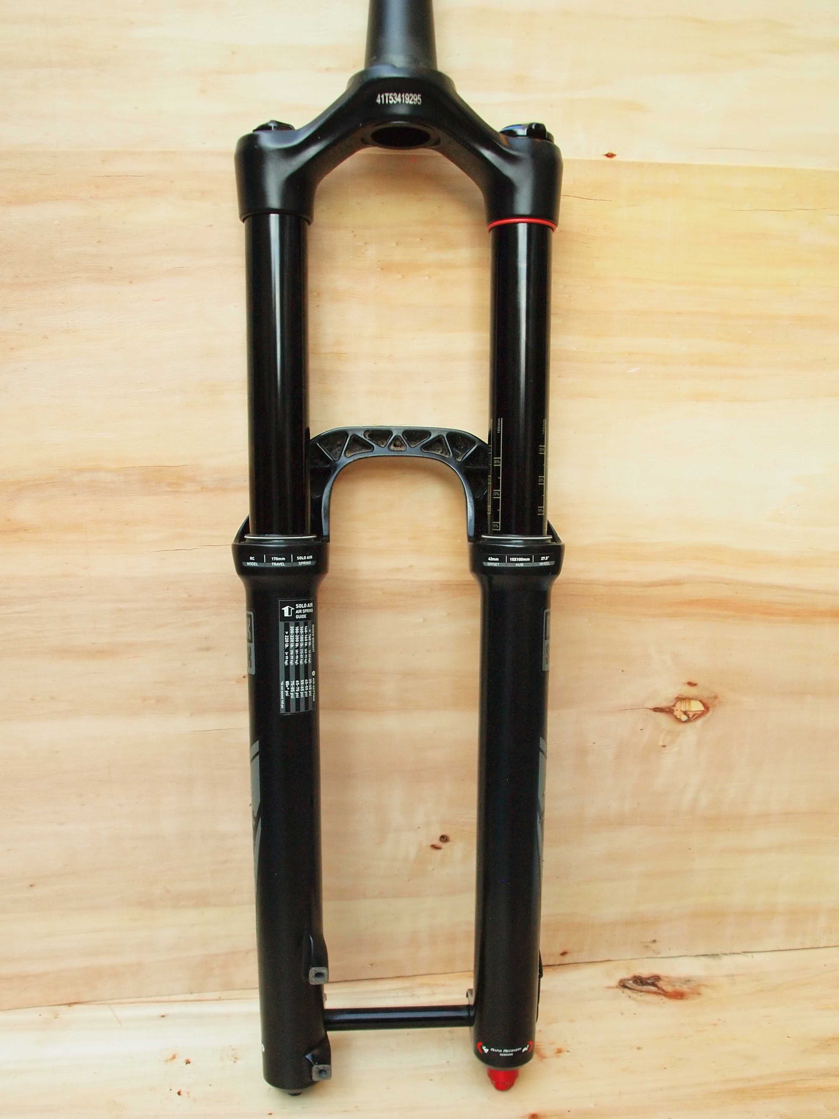 ROCKSHOX Lyric 170mm 27,5"  15x100