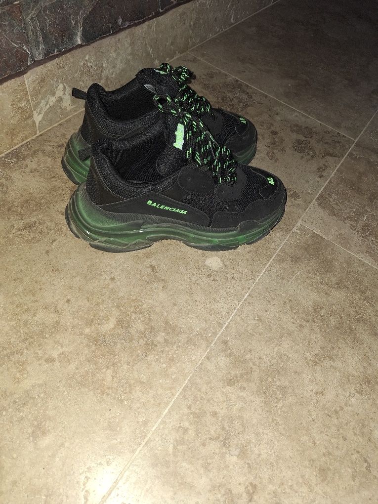 Balenciaga Triple S