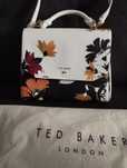 Чанти "Furla", "Ted Baker", 'Guess","Tendenz"