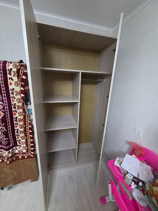 Шкаф 6000мың теңге