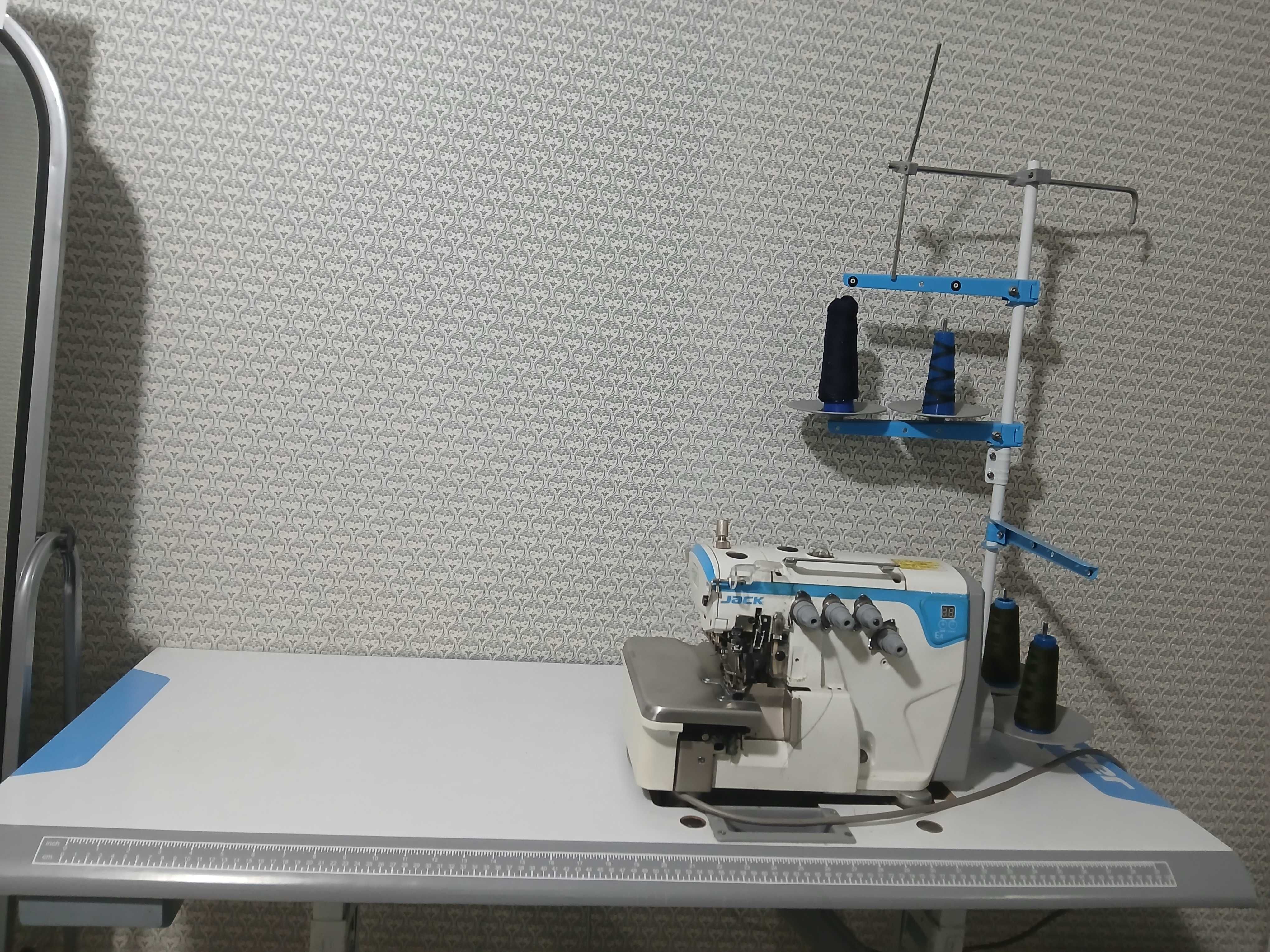 Оверлок jack machine