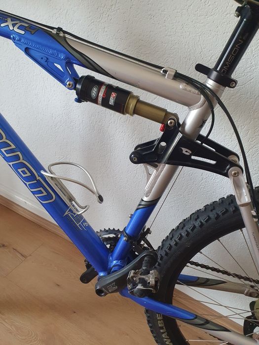 Mtb Canyon Nerve XC4 full suspension Disc 26' Deore Magura bicicleta