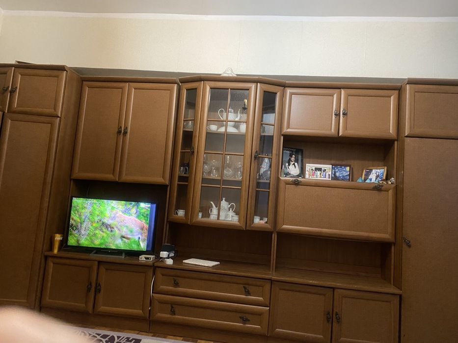 Продам стенку дешево