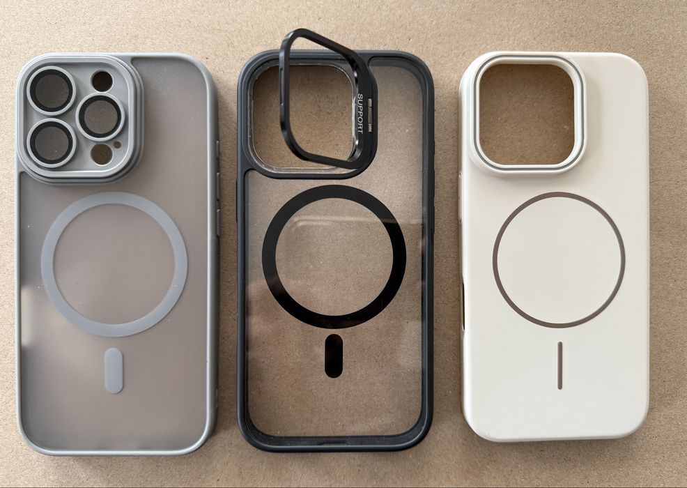 Vand 3 huse MagSafe noi pentru Iphone 16 Pro