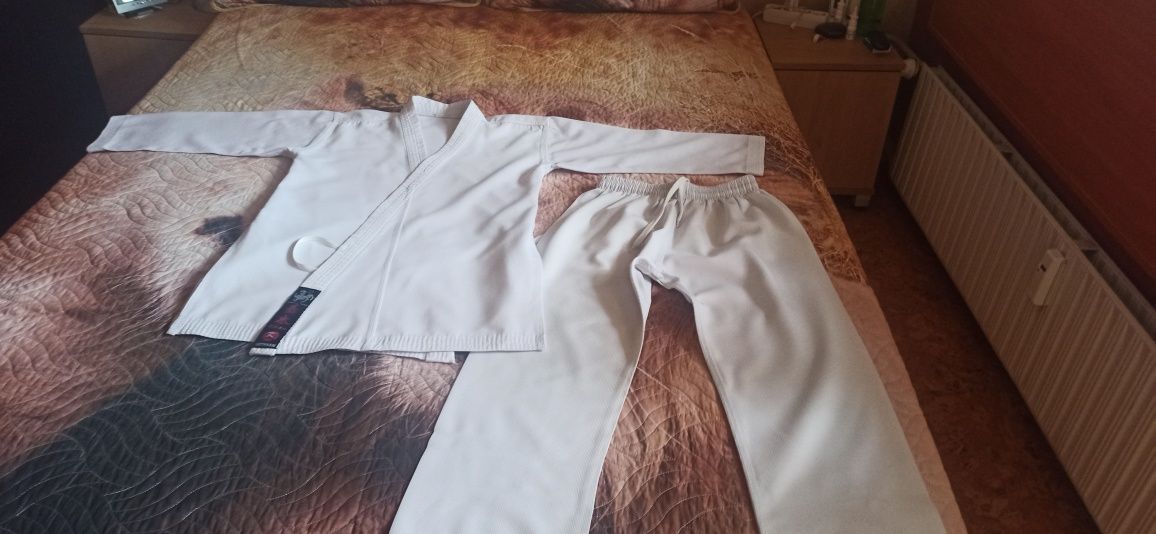 Кимоно за карате Kihon