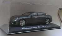 Macheta Porsche Panamera Turbo Executive MK2 2016 - Herpa 1/43