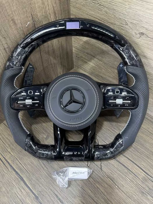 Mercedes Custom Спортен Волан – Персонализиран Дизайн!