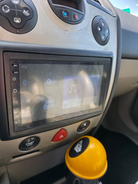 Megane 2  1.6 GPL
