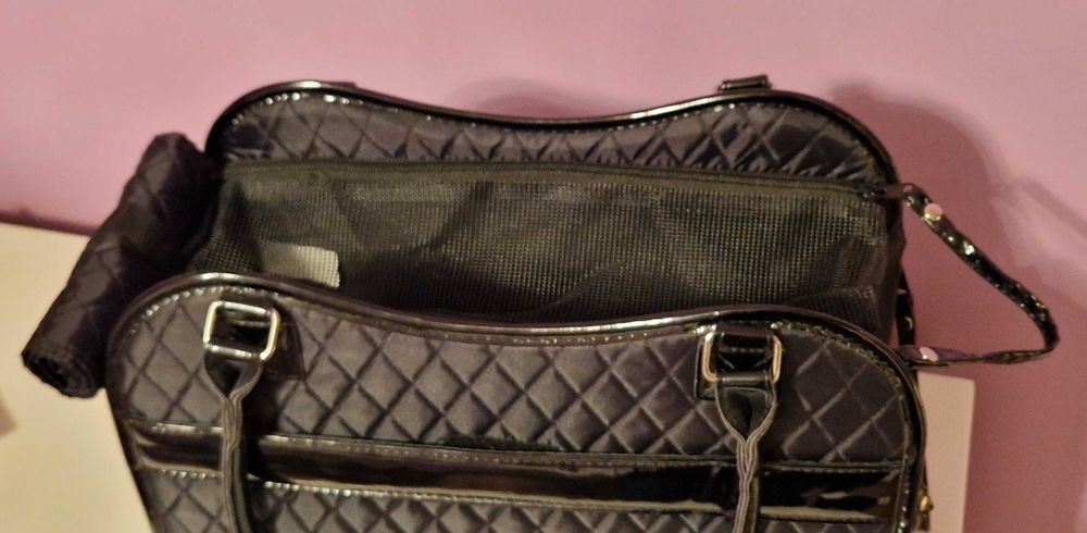 Луксозна чанта за куче