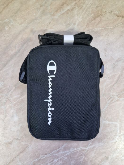 Чантичка за през рамо Champion