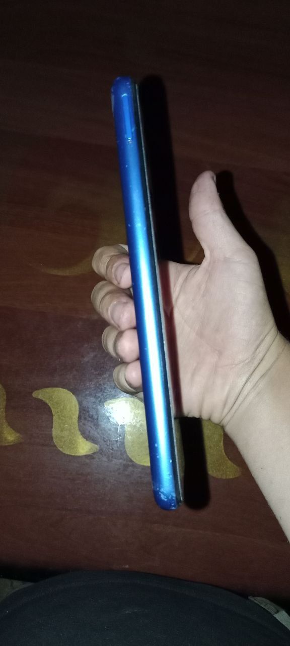 Samsung m 12. 3 ga32 xotira.Yaxshi holatda ishlatilgan.
