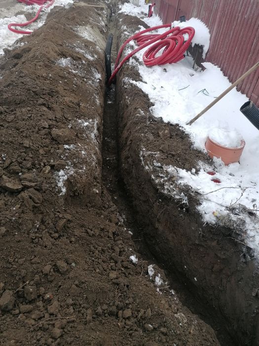Execut sapatura manuală servici curătenie