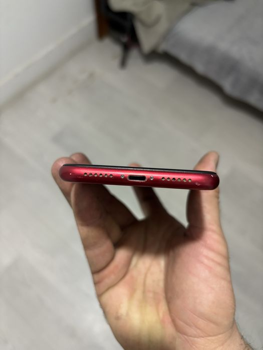 Срочно Айфон XR за 70.000
