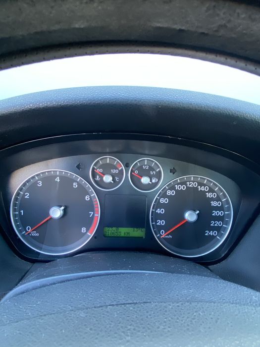 Ford focus 1.6 benzina