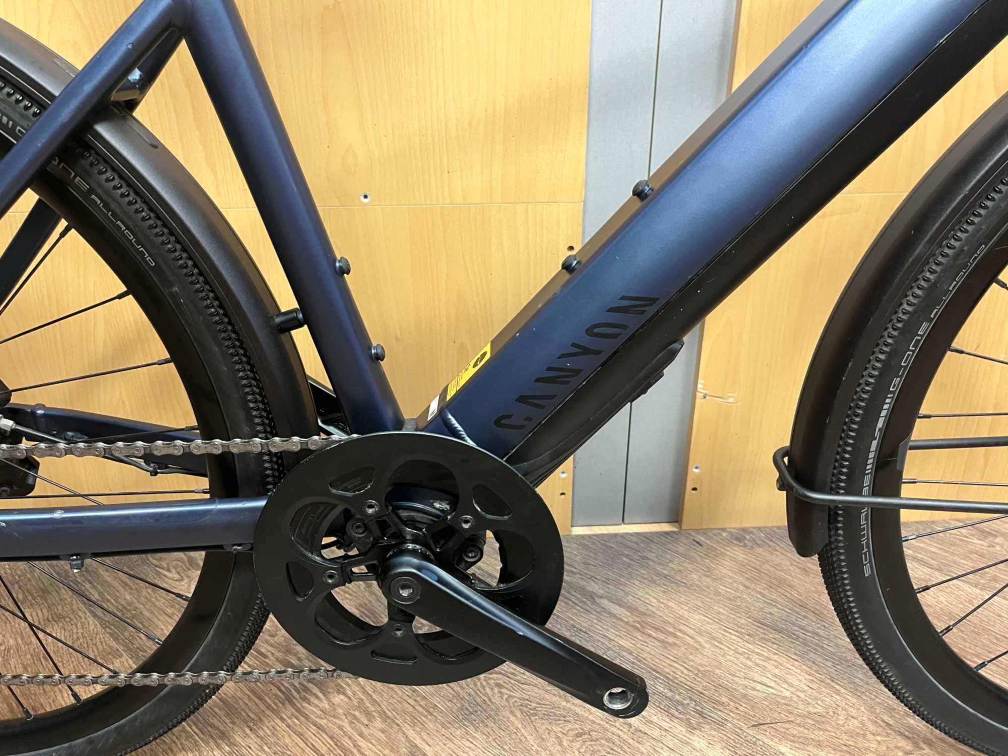 +Ел.велосипед Canyon Commuter:ON 7 mid-step/М size/650b